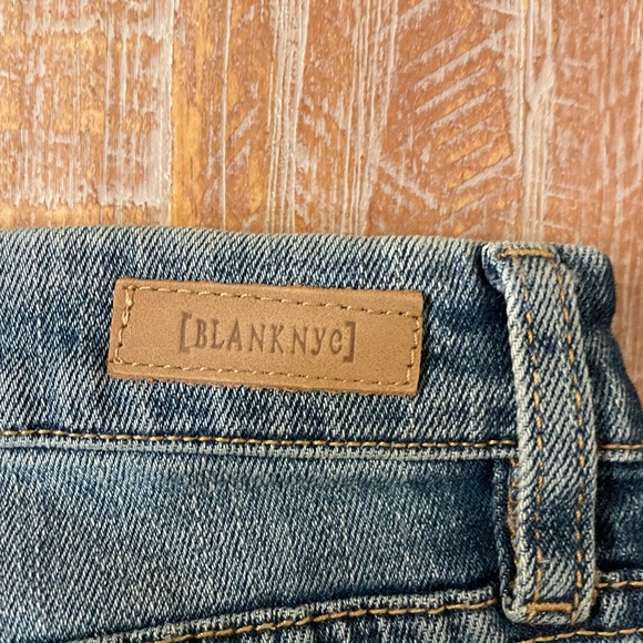 Blanknyc Jeans the Reade crop - Picture 9 of 13